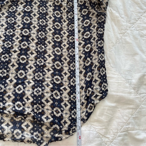 Lucky Brand long sleeve blouse - Picture 4 of 6